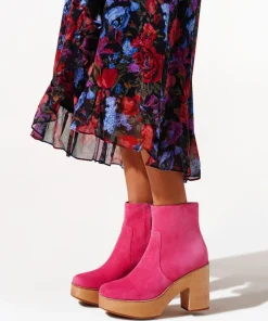Paz In*Charlotte Stone Online