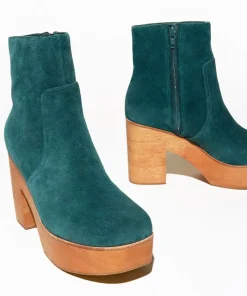 Paz In*Charlotte Stone Sale