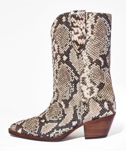 Roberta In*Charlotte Stone